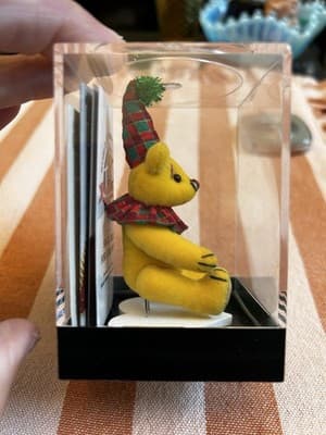 World of Miniature Bears Checkers Clown Ruffle Collar Signed 1038 Collectors - Thumbnail 2