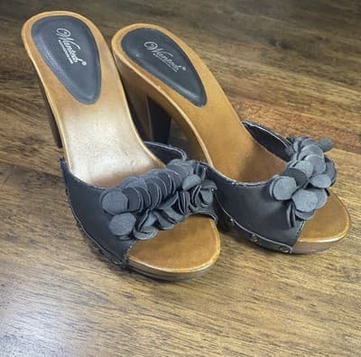Black Vegan Leather Mule Slide In Heels Dolly Parton Style Retro 80s - Thumbnail 2
