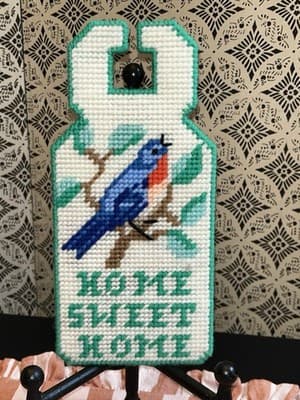 Needlepoint Yarn Door Knob Hanger HOME SWEET HOME Bird/heart Double sided Vtg - Thumbnail 2