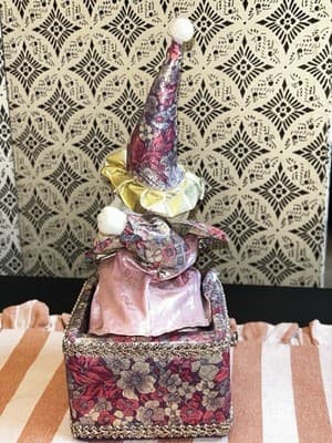 Vintage Interpur Wind-Up Music Box Cat Clown "It's a Small World" Animated Sways - Thumbnail 2
