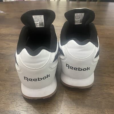 Reebok Classic Style Women’s Sneaker White Black Gum Sole Synthetic Upper 7.5 - Thumbnail 5