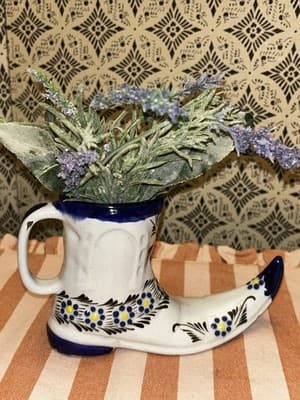 Pointed Boot Vase or Planter Glazed Figurine Mexican Boot With Faux Flowers - Thumbnail 4