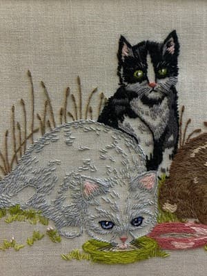 Vintage Framed Needlepoint Crewel Three Kitty Cats 15”x19” - Thumbnail 2