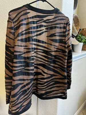 CHICOS Travelers Collection Animal Print Jacket Sz 2 12/14 Women’s Faux Leather - Thumbnail 3