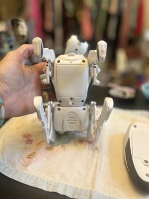 Vintage WORKING Original ROBOPET WoWWee 2005 Robot Dog RC Remote Control White - Thumbnail 3