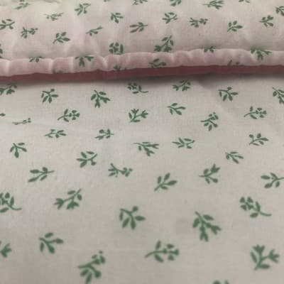 Christmas Lap Quilt Santa 32x35 - Thumbnail 5