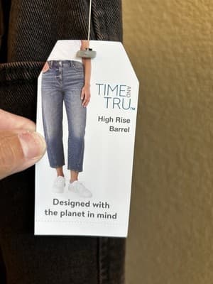 NWT Time and Tru Women's Brown Jeans High Rise Barrel Sz 18 Frayed Hem Fabulous - Thumbnail 2