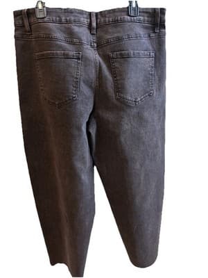 NWT Time and Tru Women's Brown Jeans High Rise Barrel Sz 18 Frayed Hem Fabulous - Thumbnail 6