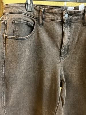NWT Time and Tru Women's Brown Jeans High Rise Barrel Sz 18 Frayed Hem Fabulous - Thumbnail 5