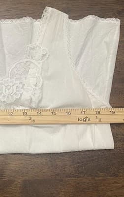 White Cotton Camisole Adjustable Straps and Lace CottageCore Minimalist - Thumbnail 5