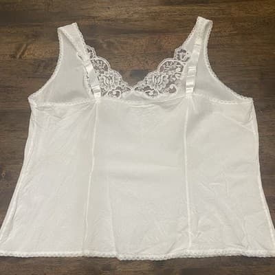 White Cotton Camisole Adjustable Straps and Lace CottageCore Minimalist - Thumbnail 3