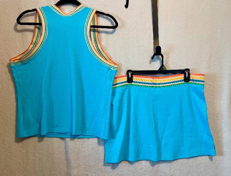 Tennis 2 Piece Set Athletic Wear Ladies Lg Tail Brand Ladies Large - Thumbnail 2