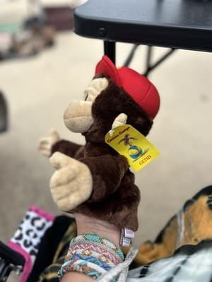 Curious George 10.5” Plush Hand Puppet Monkey Chimp GUND Vintage NWT - Thumbnail 5