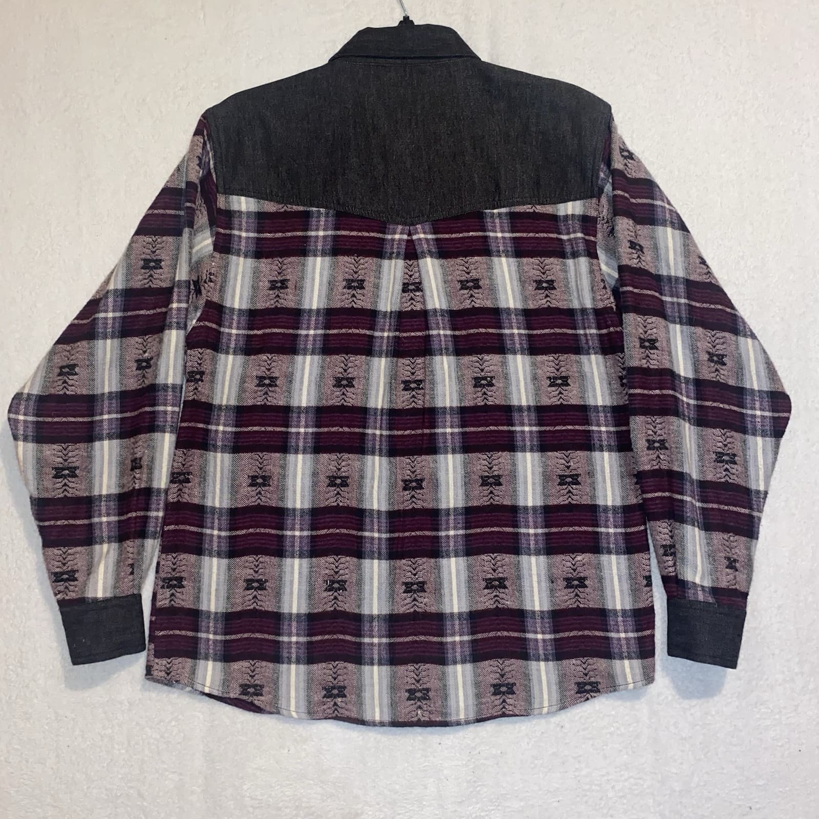 Cowgirl Western Wear For Ladies By Wrangler Flannel And Denim Button Long Sleeve - Thumbnail 3