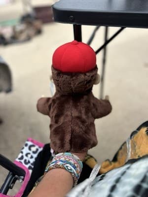 Curious George 10.5” Plush Hand Puppet Monkey Chimp GUND Vintage NWT - Thumbnail 3