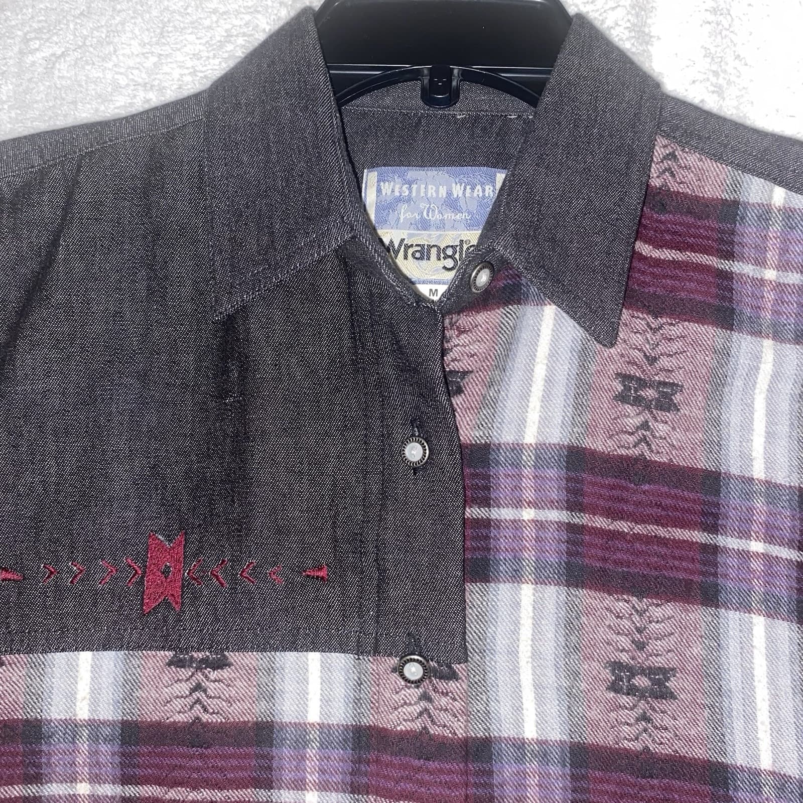 Cowgirl Western Wear For Ladies By Wrangler Flannel And Denim Button Long Sleeve - Thumbnail 2