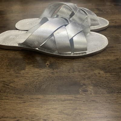 Madewell Sandals The Boardwalk Leather Slides Sz 7 Silver Metallic - Thumbnail 3