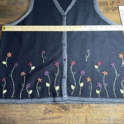 Ladies 1X Vest Wool Mohair Floral Embroidered Cardigan Vest Teachers Vtg NWT - Thumbnail 6