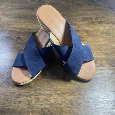 Tommy Bahama Suede Cross Strap Wedge Slip On Sandals Navy Sz 8 Comfort
