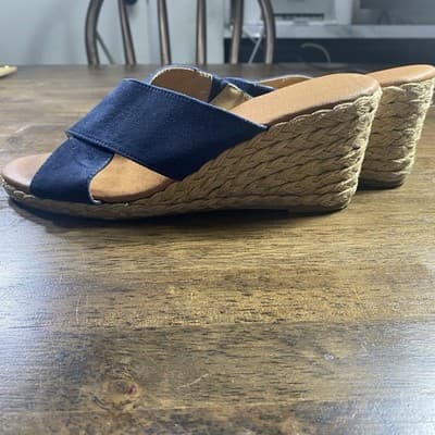 Tommy Bahama Suede Cross Strap Wedge Slip On Sandals Navy Sz 8 Comfort - Thumbnail 4