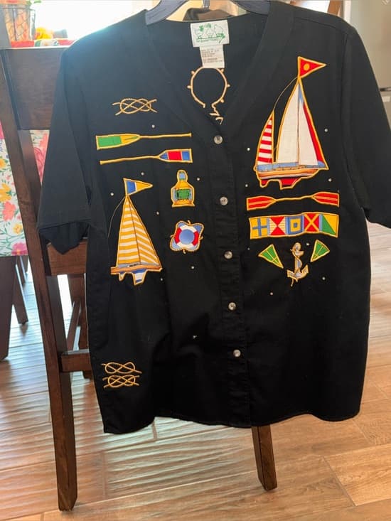 ✨VINTAGE✨Nautical Embroidered Black Button-Up Shirt size medium summer - Thumbnail 4