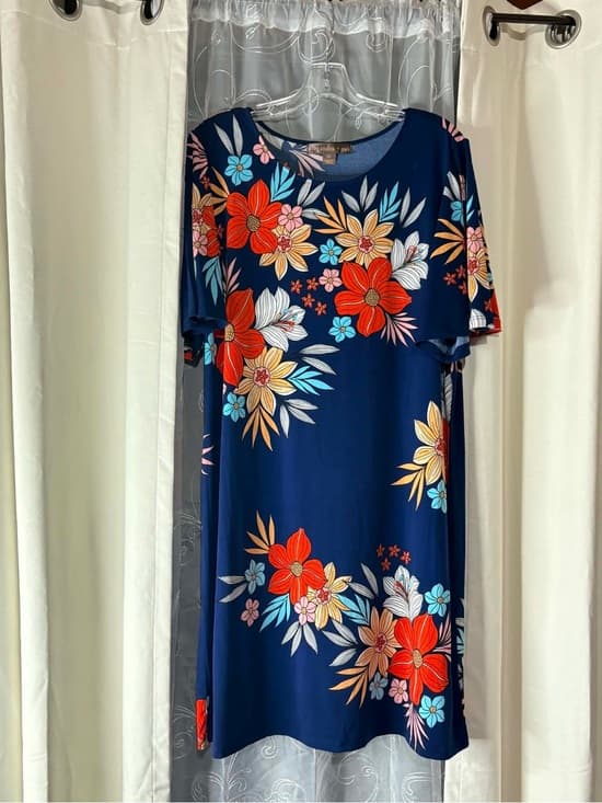 Floral Navy Shift Dress with Multicolor Blooms Midi loose body summer size XXL - Thumbnail 3