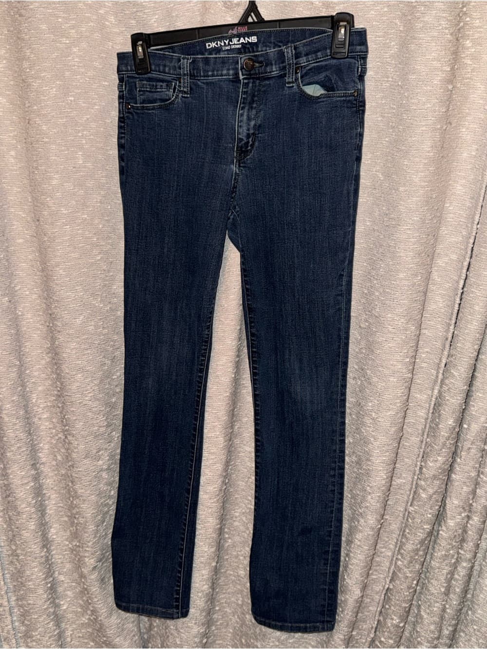 DKNY Dark Blue Skinny Straight Leg Jeans SOHO skinny size 8 mid rise 5 pocket - Thumbnail 4