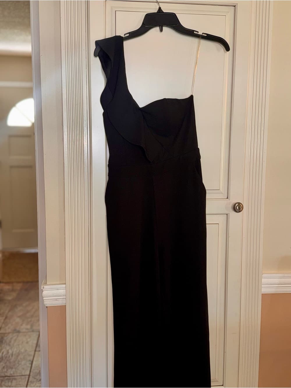 Black One-Shoulder Jumpsuit formal zip back size small boutique fitted