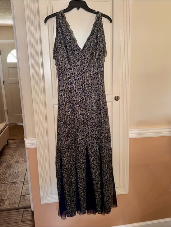 Elegant navy and Gold Evening gown - Women's V-Neck Gown Tie Back soft Trumpet - Thumbnail 8