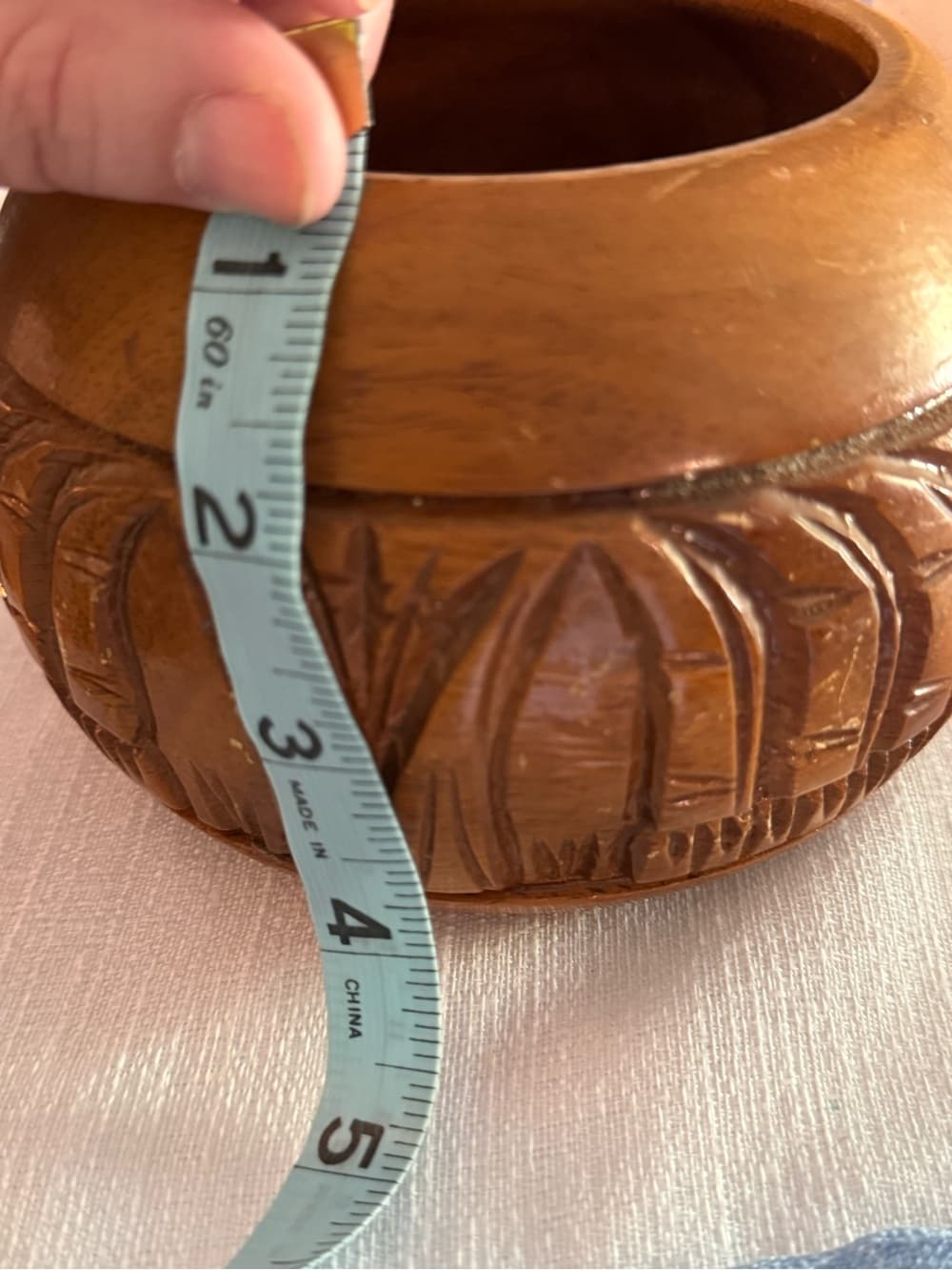 vintage hand-carved Hawaiian monkey pod wood bowl - Thumbnail 4