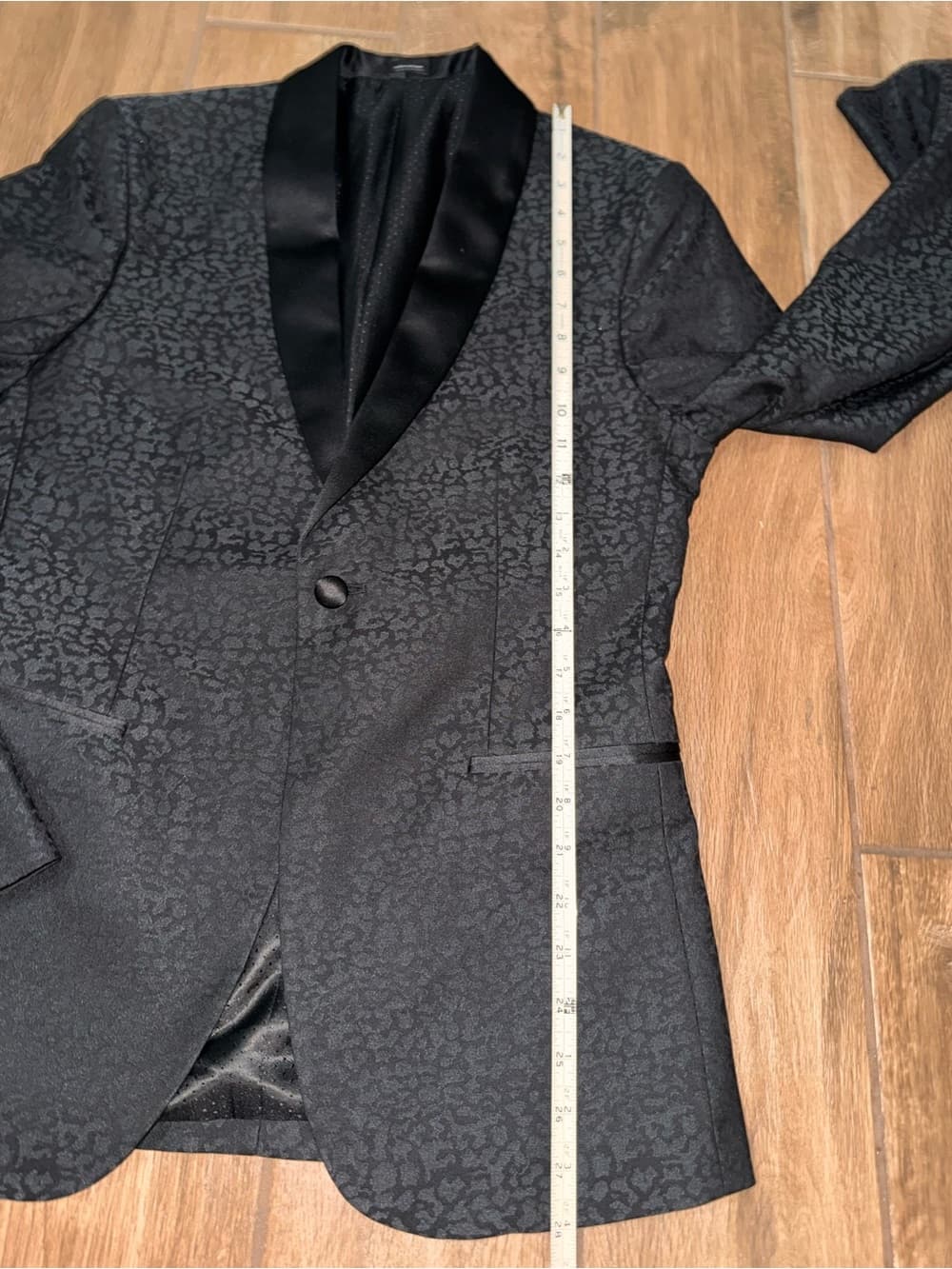 jf j.ferrar Black Patterned Satin Shawl Collar Tux Jacket slim measurements - Thumbnail 2