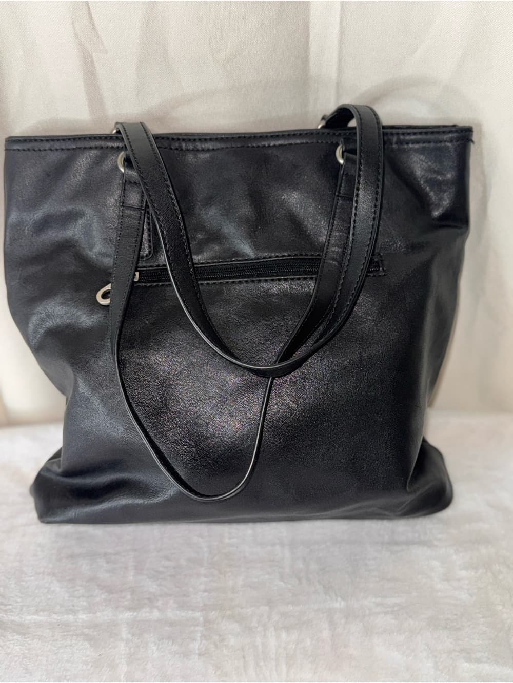 Relic Black Faux Leather Top-Handle Tote