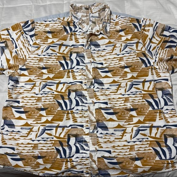 Dockers Casual‎ Short-Sleeve Button-Down Shirt in White, Brown & Navy - Thumbnail 4
