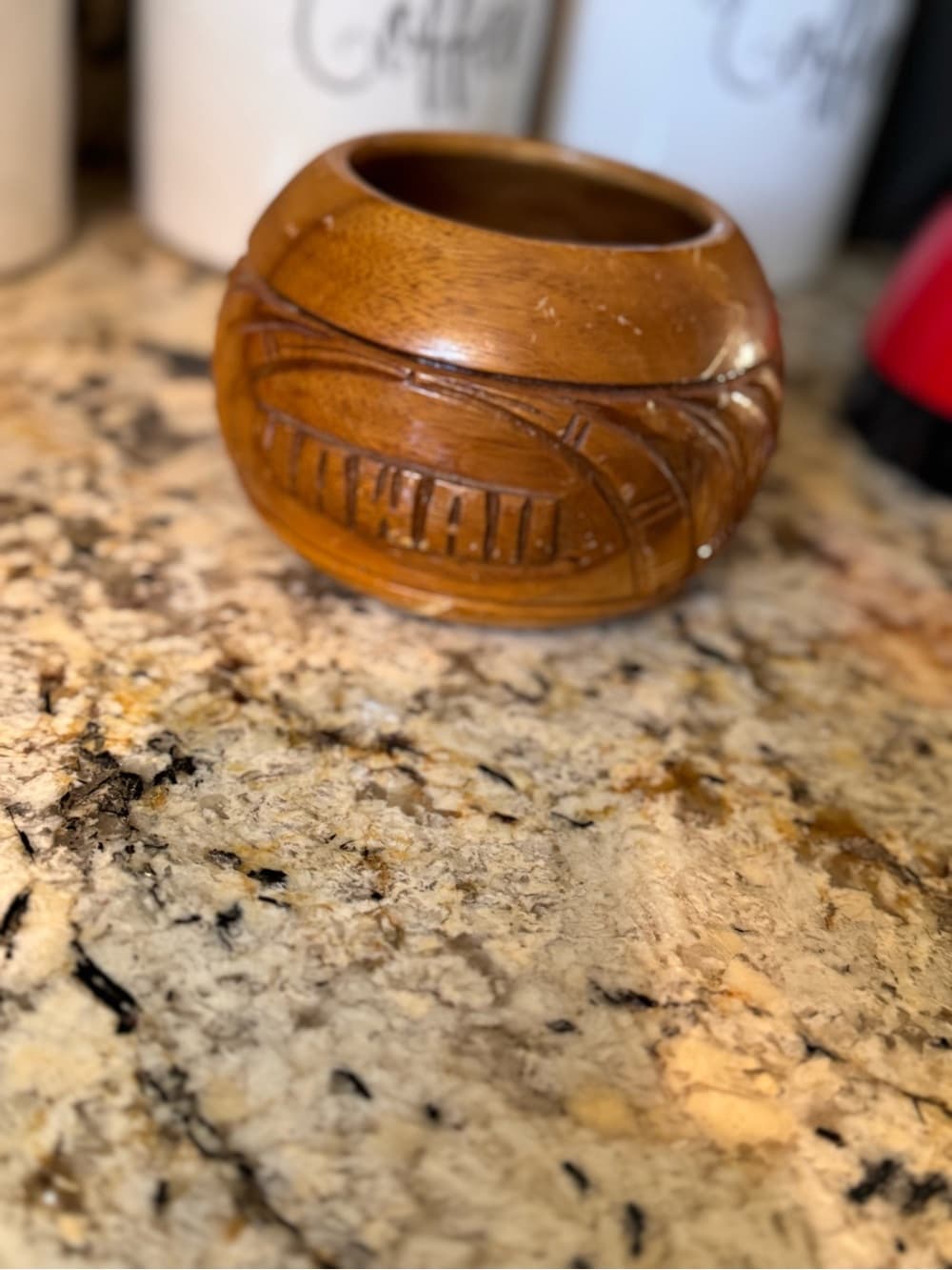 vintage hand-carved Hawaiian monkey pod wood bowl - Thumbnail 5
