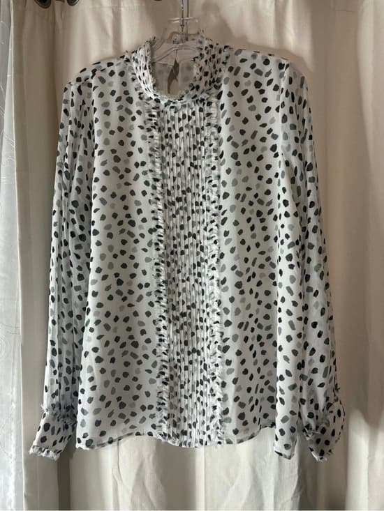 Karl Lagerfeld Women's White and Black Dot Pleated Front Blouse - Thumbnail 5