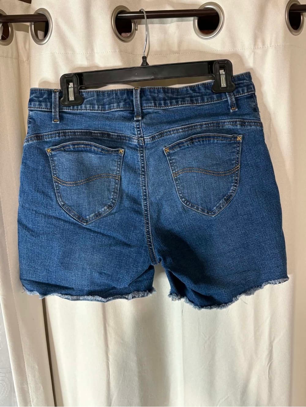 Lee Shape Illusions Slim Fit Denim Shorts - Light Blue| Casual| Shaper