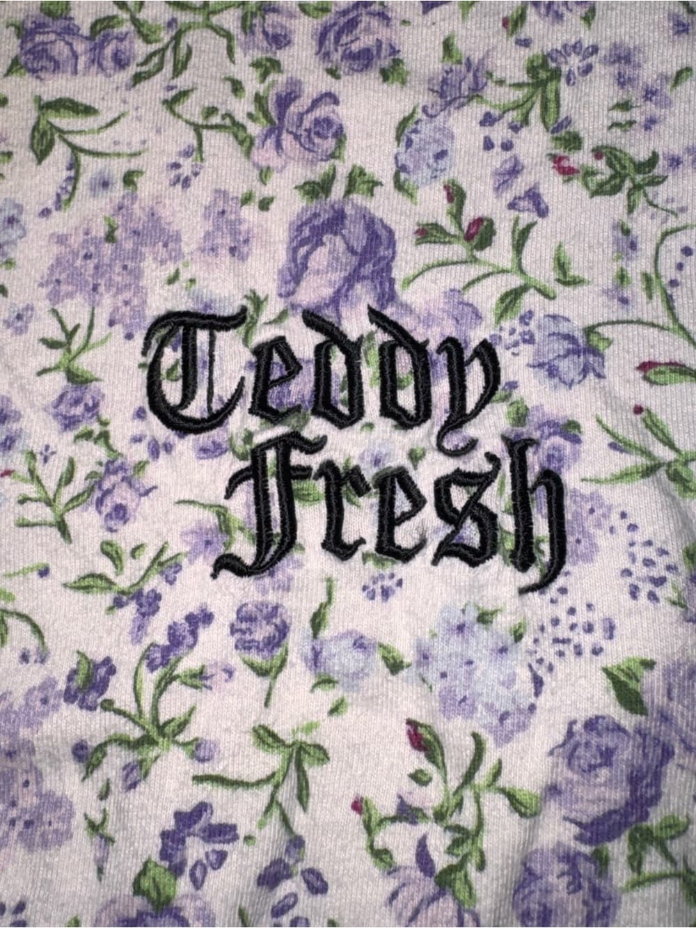 Teddy Fresh Womens Purple Floral Cropped T-Shirt XS Embroidered Logo Raw Hem - Thumbnail 3