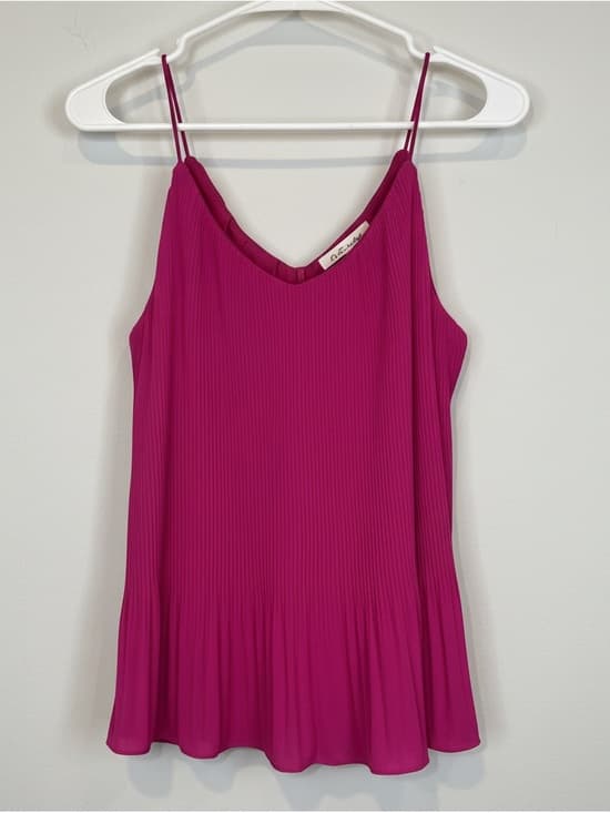 Boutique She+Sky Bright Magenta Spaghetti Strap Summer Blouse size Medium - Thumbnail 7