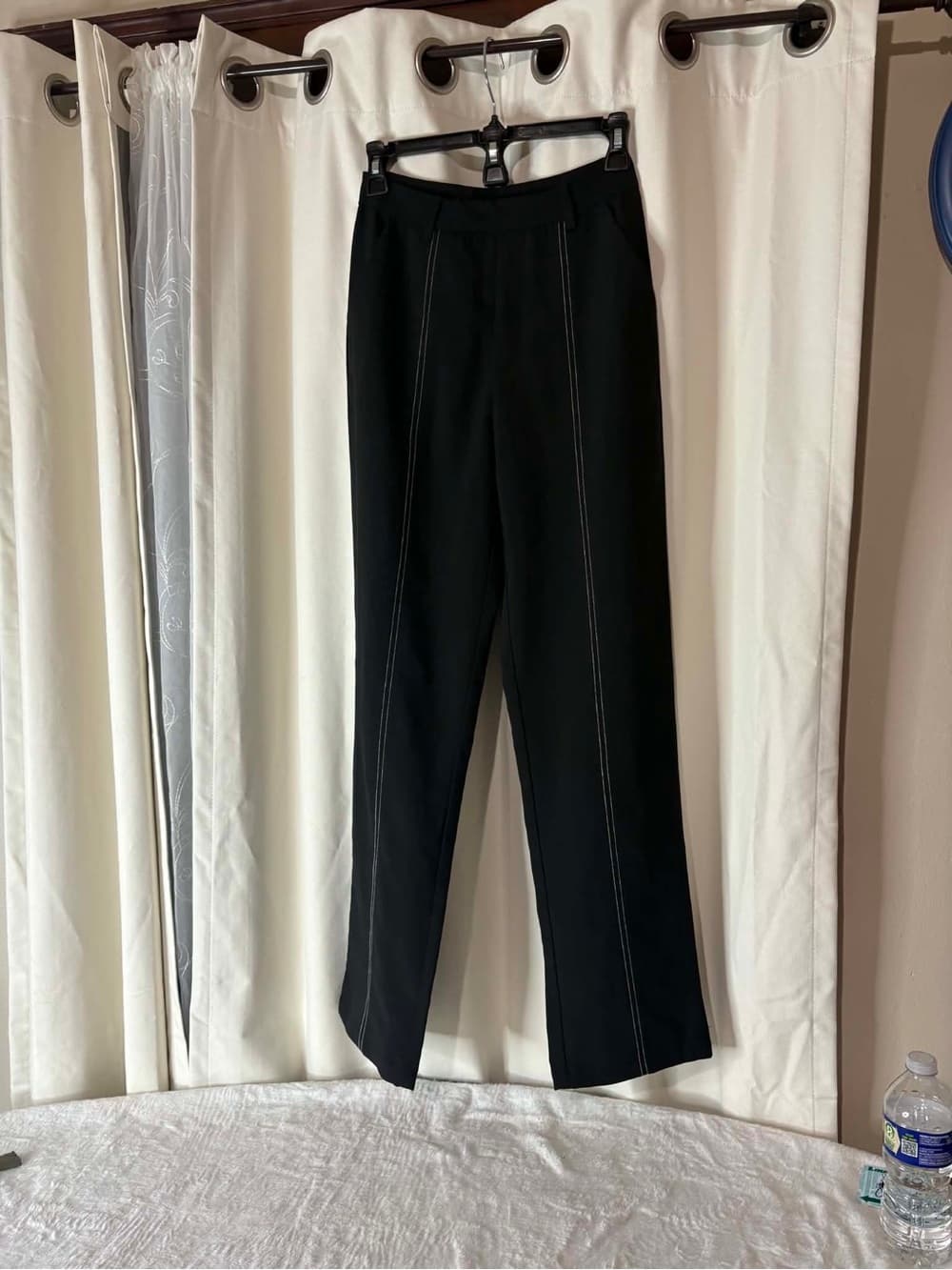 Princess Polly Black Straight-Leg Pants with White Stitching size 2