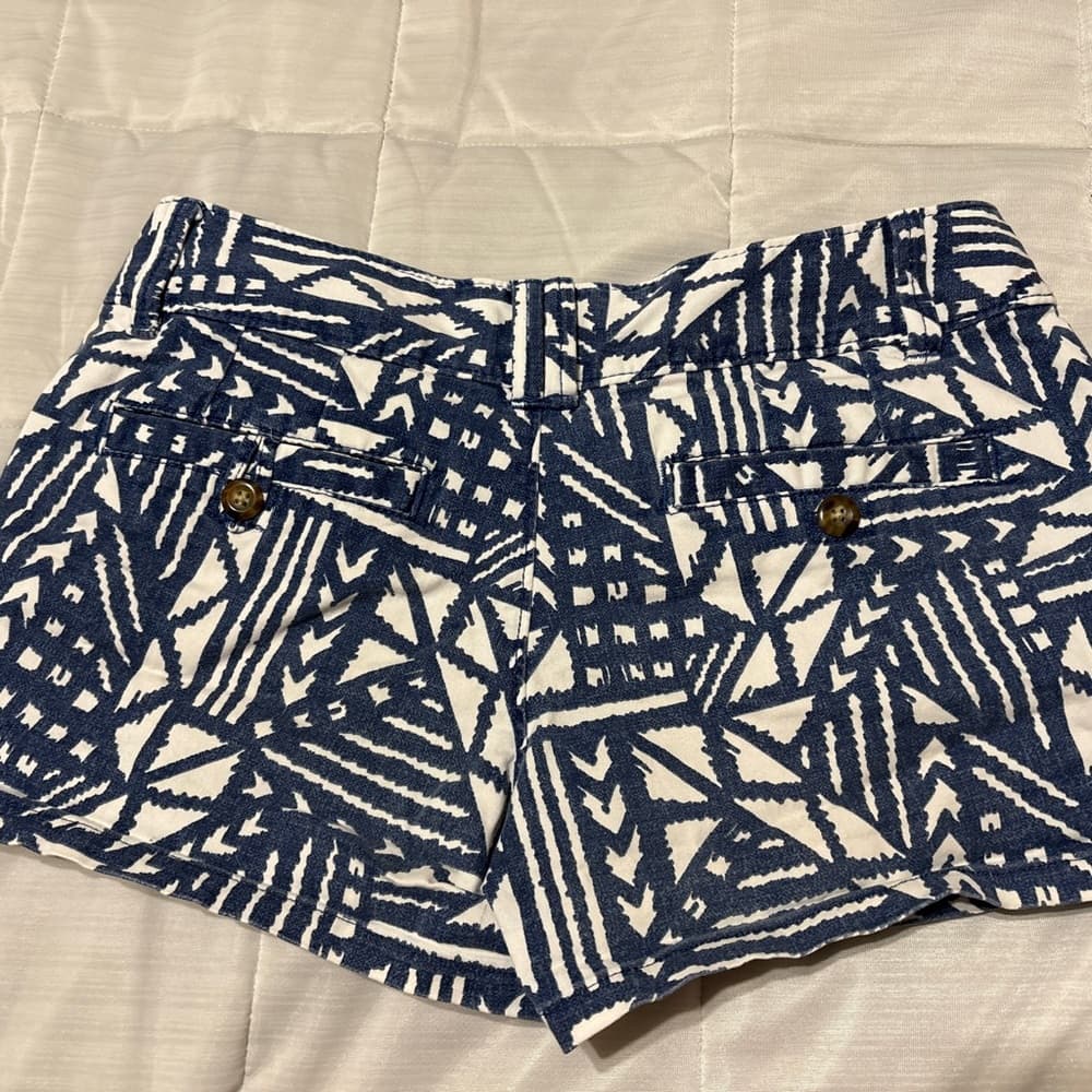 Red Camel Navy‎ & White Geometric High-Waist Shorts