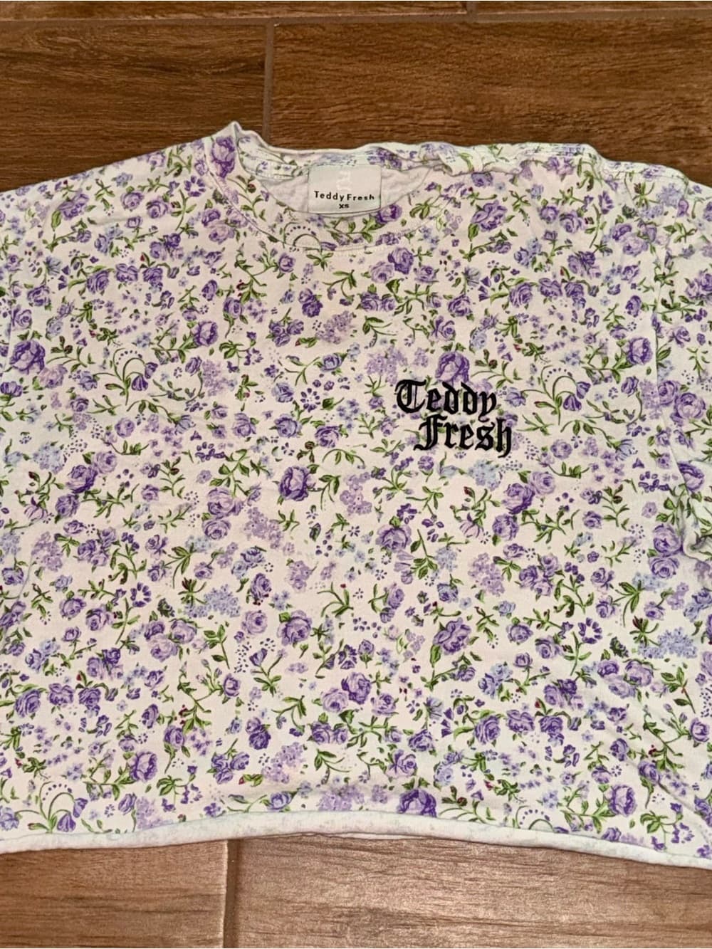 Teddy Fresh Womens Purple Floral Cropped T-Shirt XS Embroidered Logo Raw Hem - Thumbnail 2