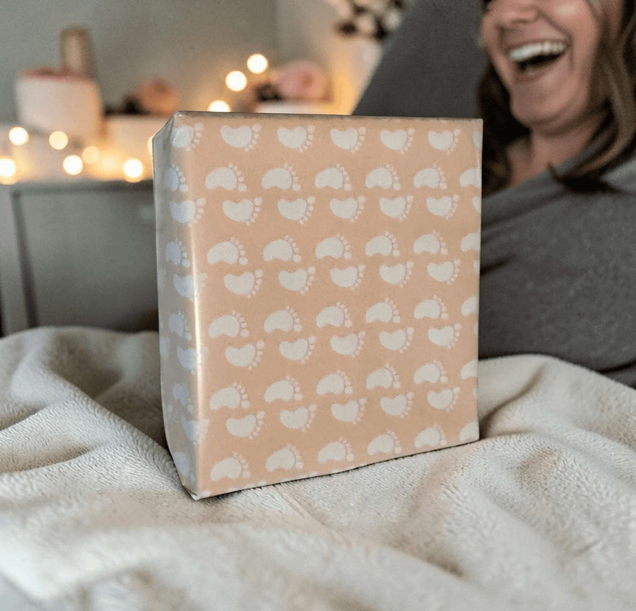 Postpartum Gift Basket Bundle New Mom - White Noise Machine, Heating Pad, Belly Bands, Nursing Pillow Covers, Car Seat Belt Adjuster - Thumbnail 7
