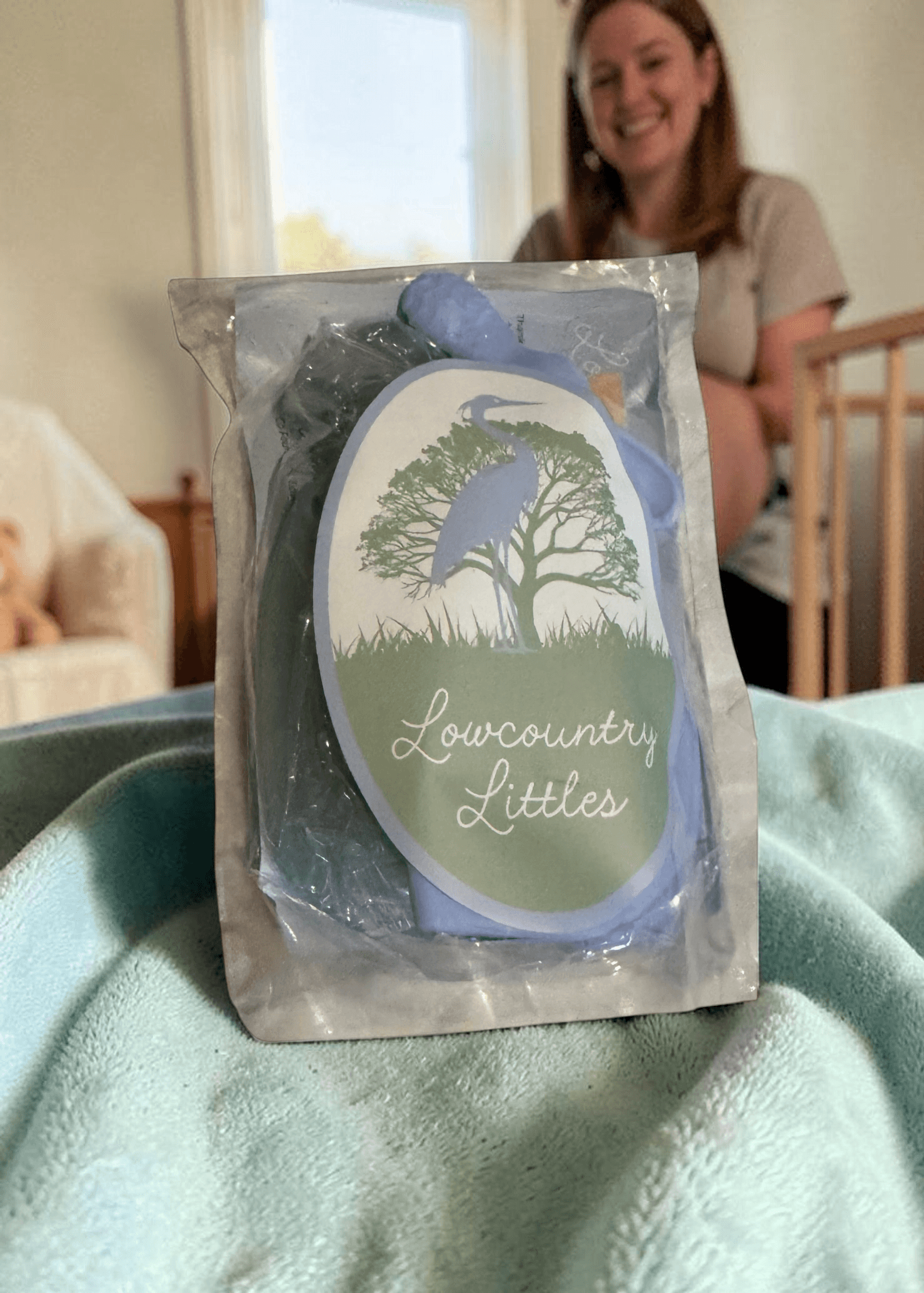 Postpartum Gift Basket Bundle New Mom - White Noise Machine, Heating Pad, Belly Bands, Nursing Pillow Covers, Car Seat Belt Adjuster - Thumbnail 12