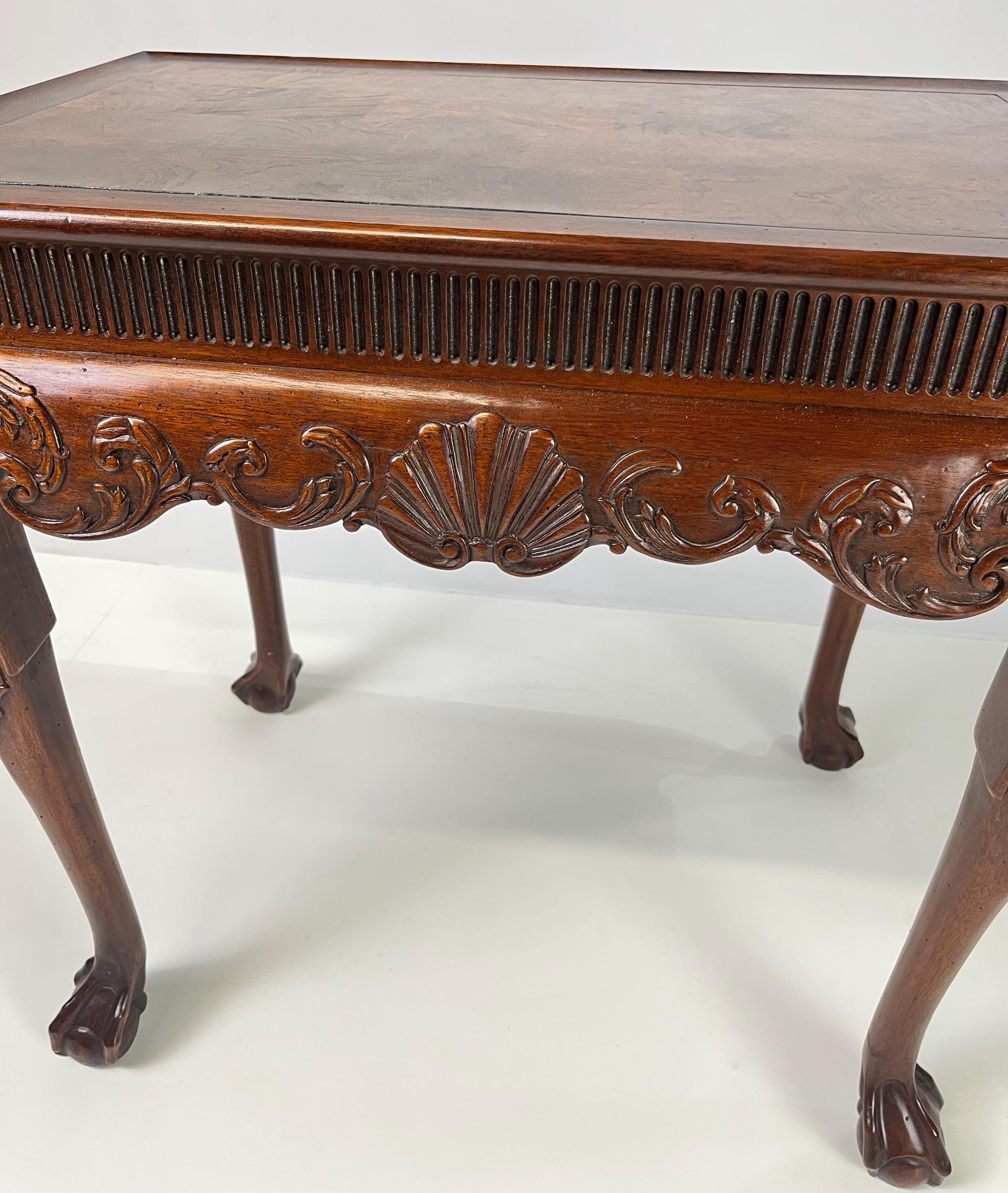 Hekman Chippendale Style Walnut Burl Tea Table With Pull-Out Slides - Thumbnail 14