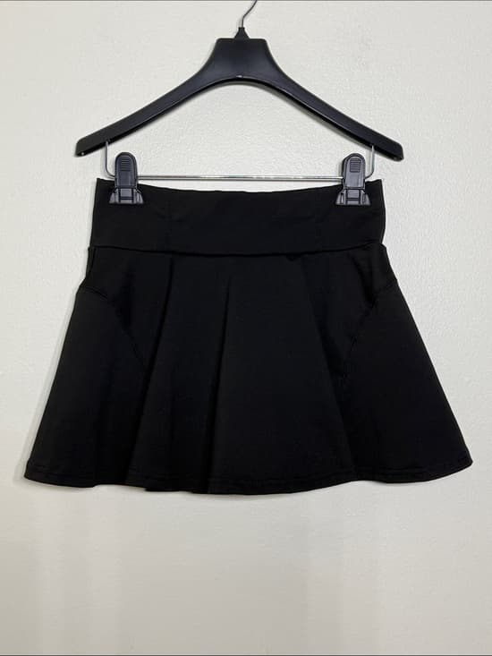 Classic Black SHEIN Flared Skirt w/ Shorts Liner | Size Small - Thumbnail 6