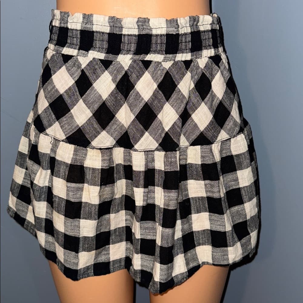 Joe B Buffalo Check Tiered Mini Skirt - Size Small - Thumbnail 3