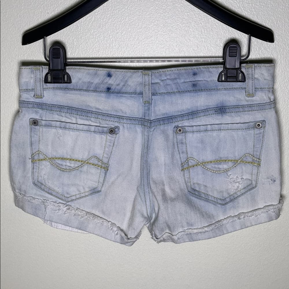 Mossimo jean shorts - Thumbnail 2