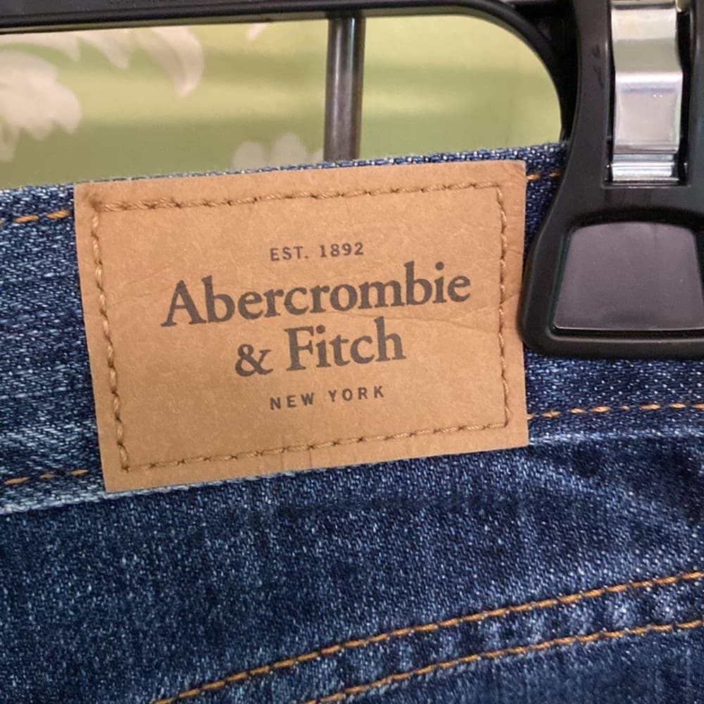 Abercrombie & Fitch jean shorts - Thumbnail 3