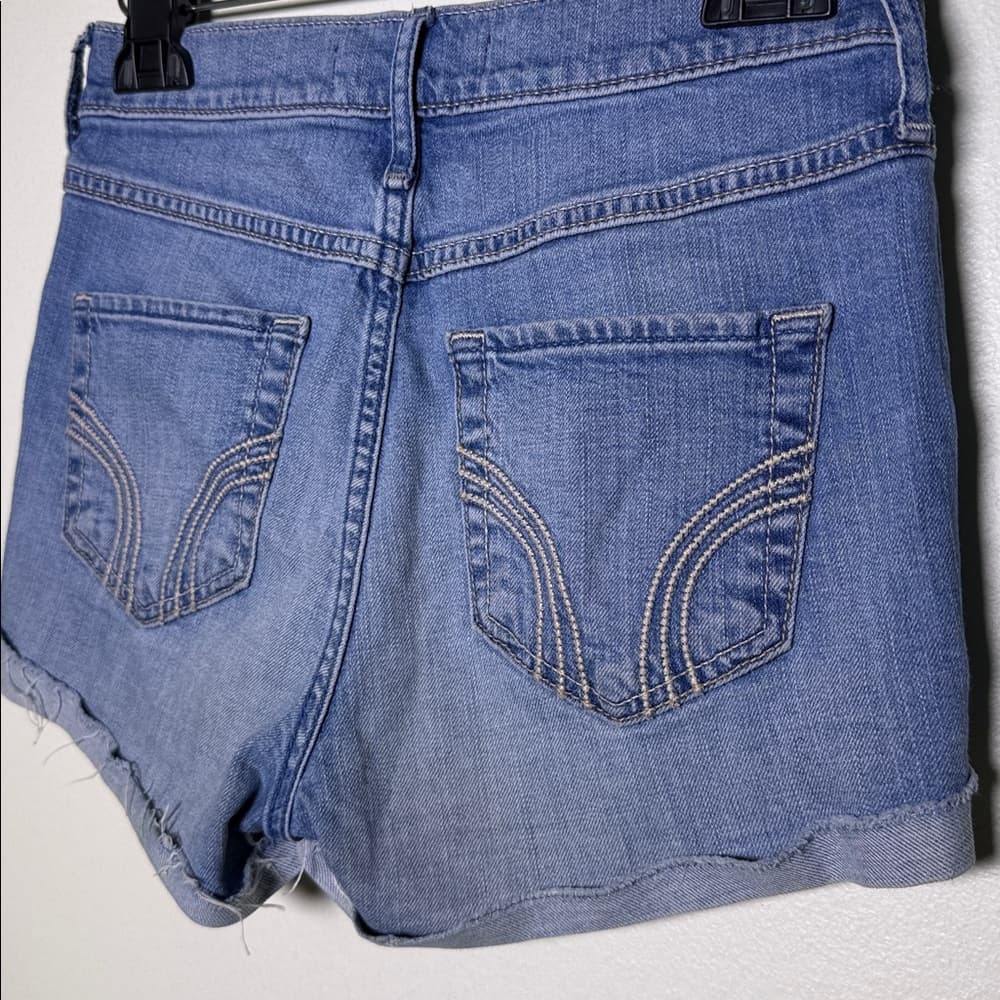 Hollister jean shorts - Thumbnail 2