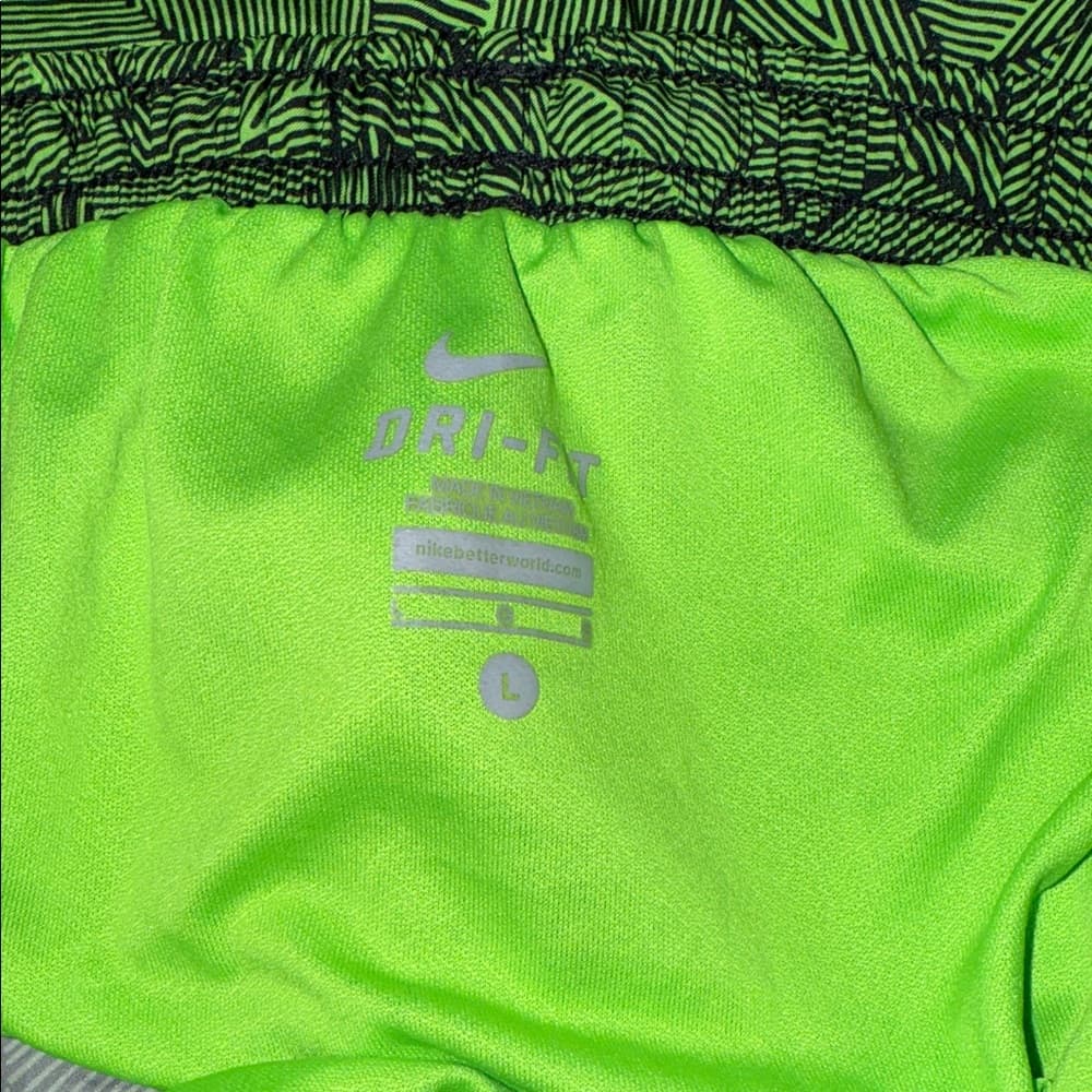 Nike Dri-FIT Tempo Running Shorts | Women's Large | Neon Green & Black Print - Thumbnail 4
